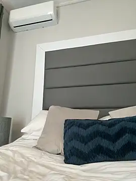 Snapshot of LilMisIndianx chatting on October 2025 08:56:02 AM LilMisIndianx online show from October 2025 08:56:02 AM