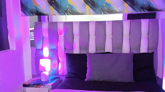 Adaara Rey online show from December 2025 07:44:01 PM