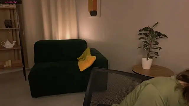 Dilara xBaby online show from March 2026 02:39:02 PM