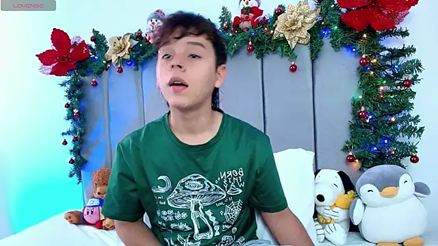 nico leroy online show from December 2025 07:44:01 PM