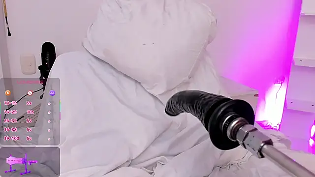 arynaughty20 online show from March 2026 12:42:02 PM