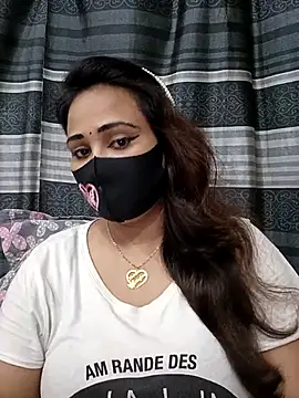 Snapshot of Mow_955 chatting on November 2025 06:41:02 PM Mow 955 online show from November 2025 06:41:02 PM