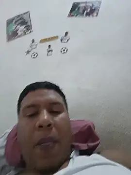 Snapshot of negro08_ chatting on May 2026 06:03:01 PM negro08 online show from May 2026 06:03:01 PM