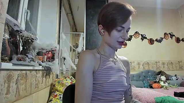 Snapshot of WatsonMi chatting on October 2025 03:00:01 PM WatsonMi online show from October 2025 03:00:01 PM