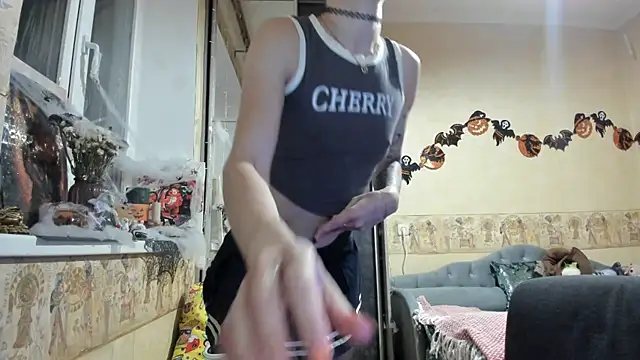 Snapshot of WatsonMi chatting on October 2025 03:40:01 PM WatsonMi online show from October 2025 03:40:01 PM