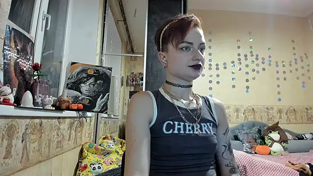 Snapshot of WatsonMi chatting on November 2025 05:02:01 PM WatsonMi online show from November 2025 05:02:01 PM