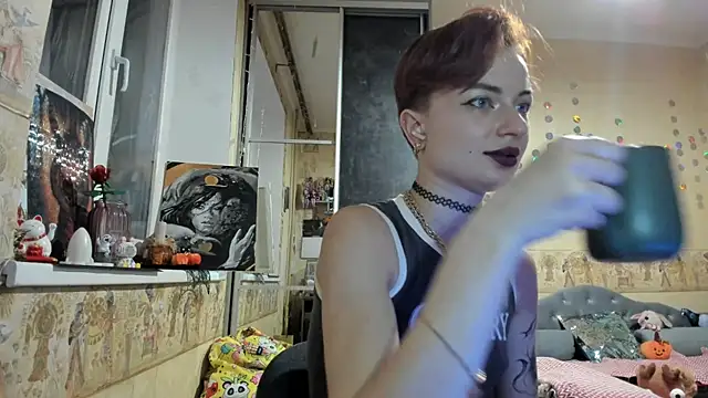 Snapshot of WatsonMi chatting on November 2025 05:02:01 PM WatsonMi online show from November 2025 05:02:01 PM