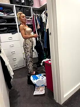 Reacher110565 online show from October 2025 10:24:01 AM