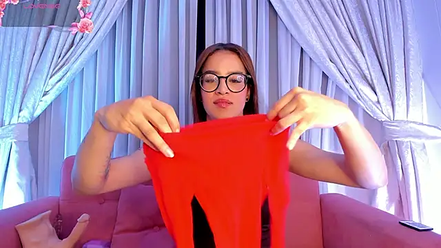 ZoeWestt online show from December 2025 05:12:02 AM