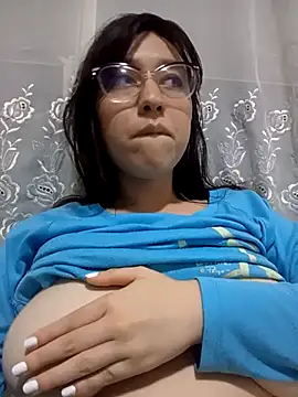 lareinalareinadelanal online show from November 2025 01:30:02 AM