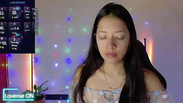 Sarasavage online show from January 2026 01:38:01 PM