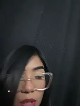 ElaRose 12 online show from February 2026 07:11:01 PM