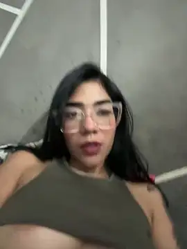 ElaRose 12 online show from March 2026 05:18:01 AM