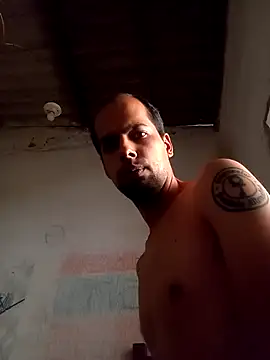 Picagg16 online show from April 2026 02:26:01 PM
