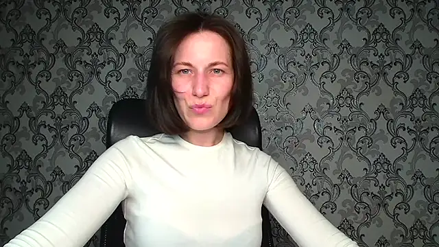 Kelly Kisss online show from March 2026 06:14:01 PM