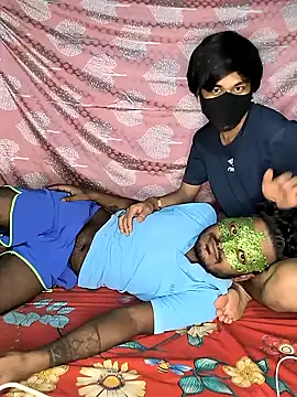 Snapshot of Suresh_55 chatting on September 2025 03:56:02 PM Suresh 55 online show from September 2025 03:56:02 PM