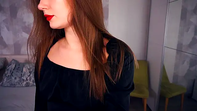 Snapshot of SilverGalen chatting on November 2025 07:07:01 AM SilverGalen online show from November 2025 07:07:01 AM