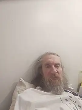 eager1975 online show from May 2026 05:26:01 AM