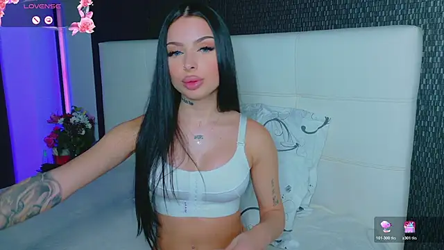 AshleyEttheenn online show from March 2026 05:53:02 PM