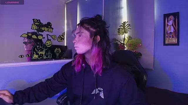 Snapshot of dandii_69 chatting on October 2025 09:02:01 PM dandii 69 online show from October 2025 09:02:01 PM