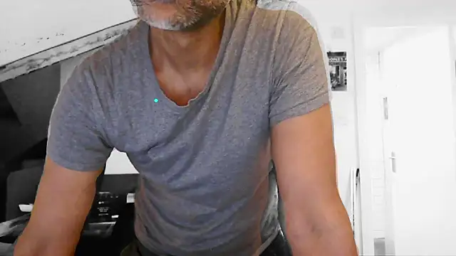 mista sista fista online show from February 2026 02:30:01 AM