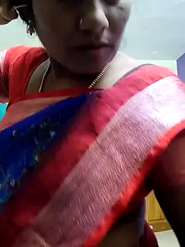 Snapshot of papukurty chatting on November 2025 02:42:02 AM papukurty online show from November 2025 02:42:02 AM