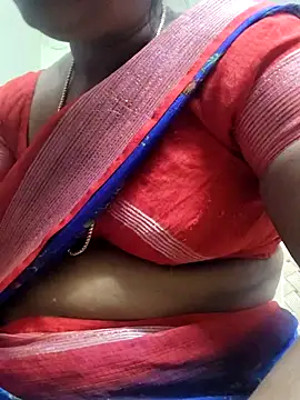 Snapshot of papukurty chatting on December 2025 04:33:02 AM papukurty online show from December 2025 04:33:02 AM