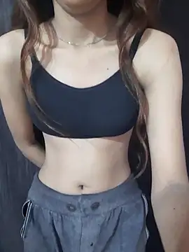 Mahira568 online show from November 2025 06:33:02 PM