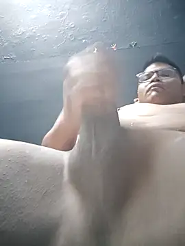 Snapshot of Teddybrocshow0011 chatting on September 2025 10:31:01 PM Teddybrocshow0011 online show from September 2025 10:31:01 PM