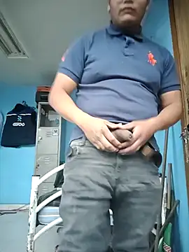 Snapshot of Teddybrocshow0011 chatting on November 2025 10:45:02 PM Teddybrocshow0011 online show from November 2025 10:45:02 PM