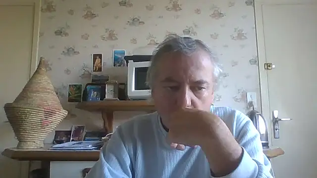 Snapshot of gegevincent chatting on October 2025 01:21:01 PM gegevincent online show from October 2025 01:21:01 PM