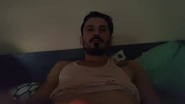 Snapshot of halx95 chatting on September 2025 01:05:01 PM halx95 online show from September 2025 01:05:01 PM