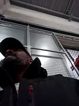 frenchblackc31 online show from December 2025 03:30:02 PM