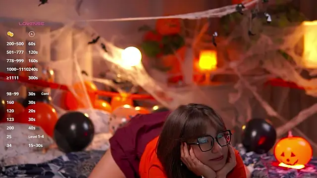 Snapshot of Julia_PR0 chatting on November 2025 12:40:02 PM Julia PR0 online show from November 2025 12:40:02 PM