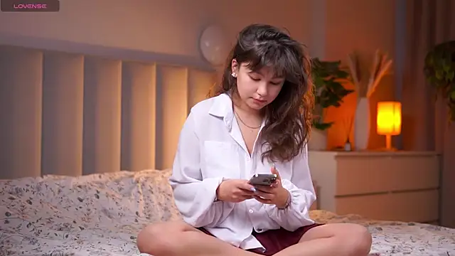 Snapshot of Julia_PR0 chatting on November 2025 06:25:02 AM Julia PR0 online show from November 2025 06:25:02 AM