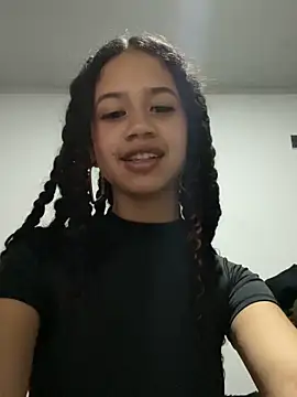 jadee8 online show from December 2025 02:40:02 AM