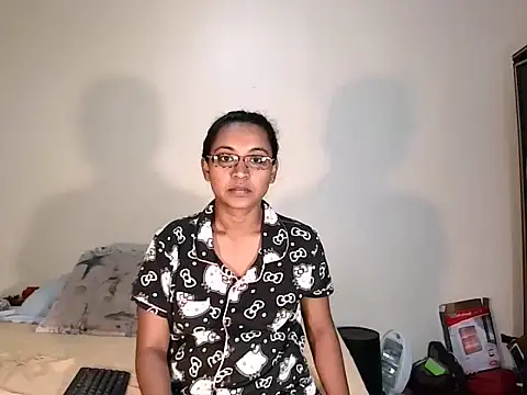 Snapshot of indiansweetflava chatting on December 2025 05:44:02 AM indiansweetflava online show from December 2025 05:44:02 AM