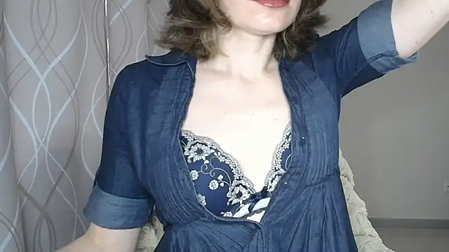 miss  Sophie online show from March 2026 06:08:01 AM