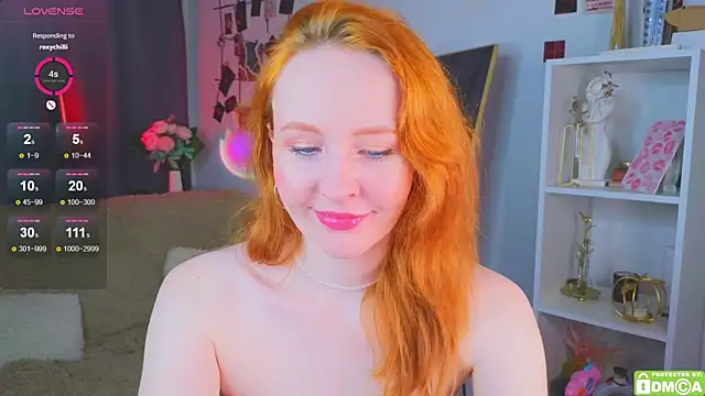 JoyceJones online show from October 2025 07:09:02 PM