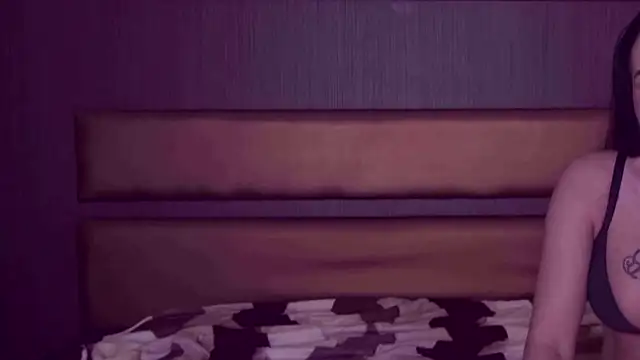 Snapshot of BustyBrunettes chatting on January 2025 02:30:01 AM BustyBrunettes online show from January 2025 02:30:01 AM