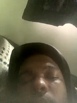 Snapshot of sneakdalink chatting on November 2025 03:44:01 PM sneakdalink online show from November 2025 03:44:01 PM