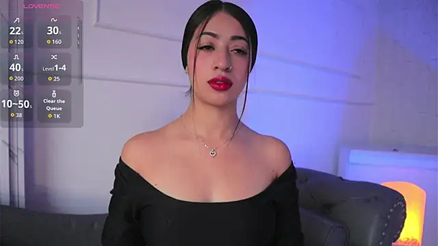 charlotterusso online show from September 2025 01:01:01 PM