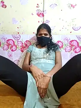 Snapshot of ranisanthutelugu chatting on November 2025 11:54:01 AM ranisanthutelugu online show from November 2025 11:54:01 AM