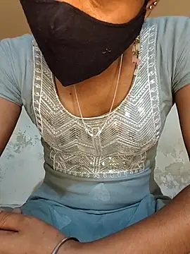 Snapshot of ranisanthutelugu chatting on November 2025 06:05:02 AM ranisanthutelugu online show from November 2025 06:05:02 AM