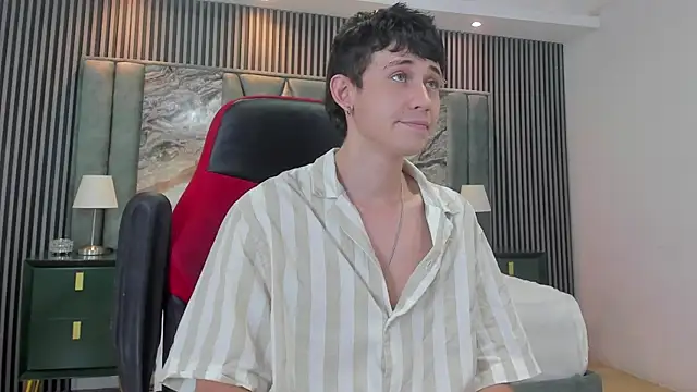 Michael blue online show from September 2025 06:42:01 PM