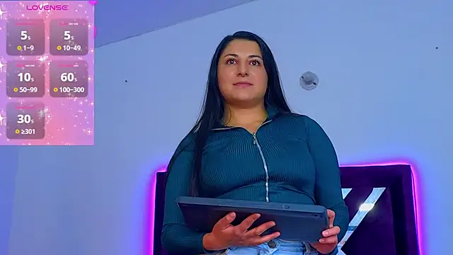 Snapshot of cuteeimy chatting on January 2026 07:08:02 PM cuteeimy online show from January 2026 07:08:02 PM