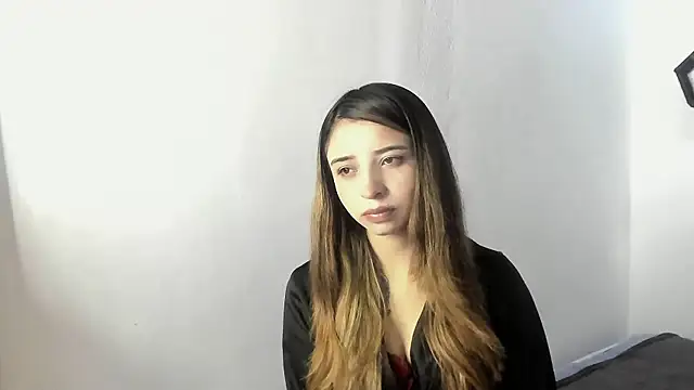 x jules  online show from December 2025 07:51:01 PM