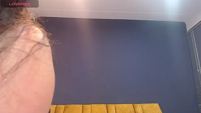 Snapshot of KendraaSimons chatting on December 2025 08:47:02 PM KendraaSimons online show from December 2025 08:47:02 PM