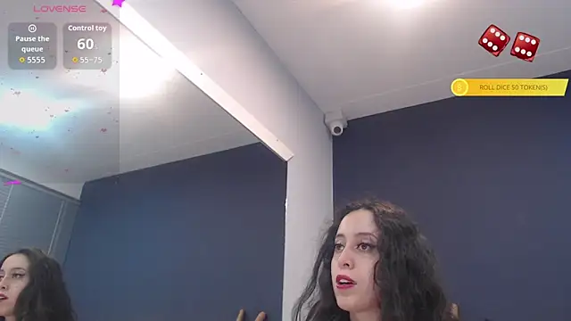 Snapshot of KendraaSimons chatting on December 2025 08:04:01 PM KendraaSimons online show from December 2025 08:04:01 PM