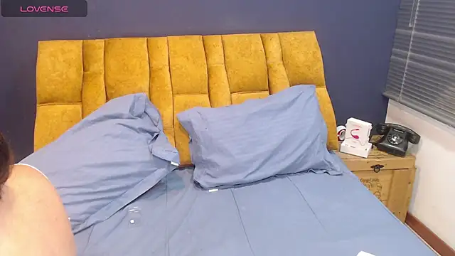 Snapshot of KendraaSimons chatting on January 2026 08:00:02 PM KendraaSimons online show from January 2026 08:00:02 PM